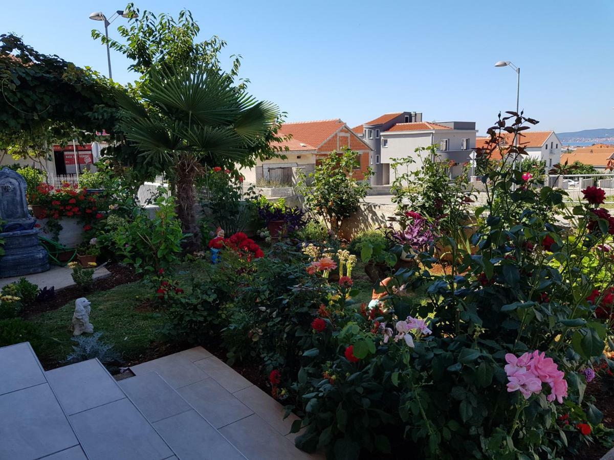 Andrea Apartman Zára